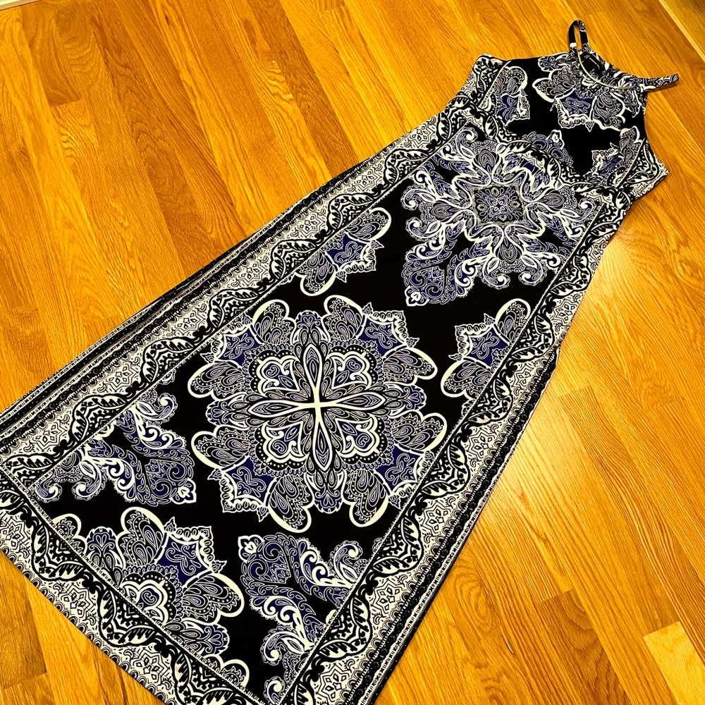 INC gorgeous maxi dress in like new condition